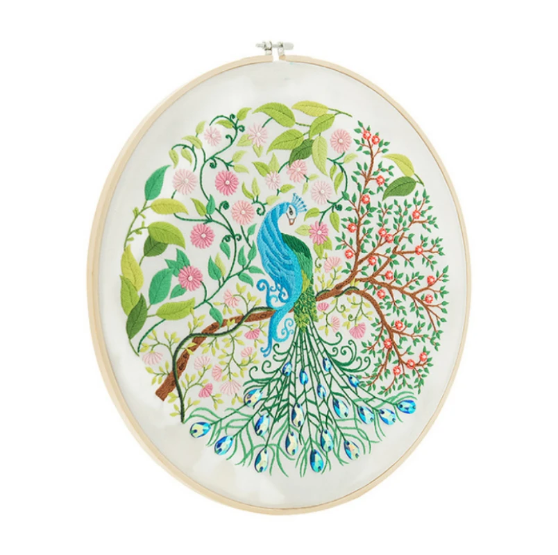 

2020DIY fabric three-dimensional ribbon embroidery with su embroidery hanging on it, Chinese style peacock spreading its tail