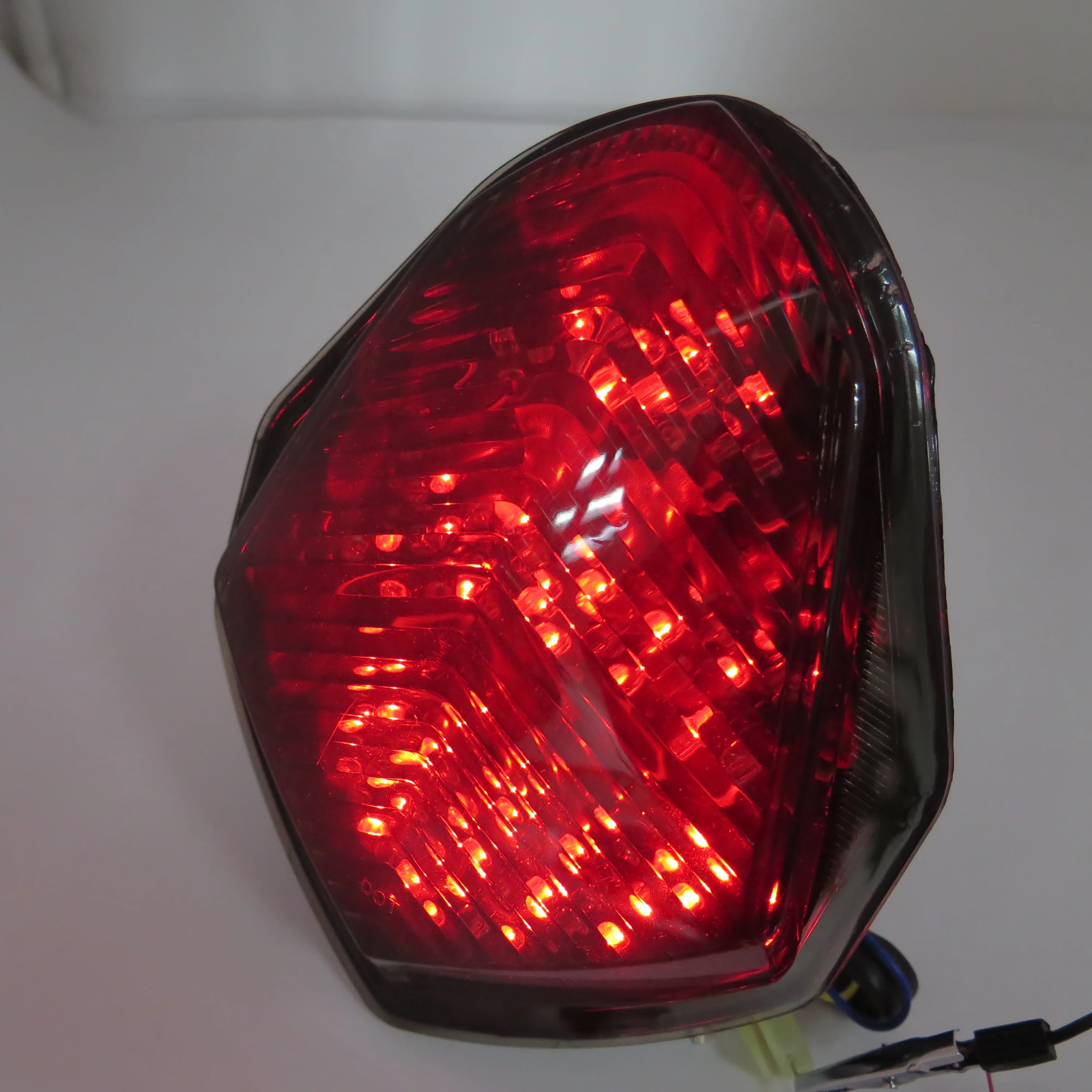 Бесплатная доставка на вторичном рынке запчасти для мотоциклов светодиодные