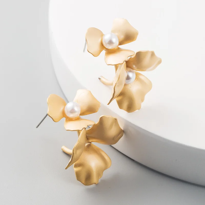 Japan Korea Style Sweet Retro Flowers Alloy Sub-gold Imitation Pearl stud Earrings for Women Girl Fashion Jewelry Accessories | Украшения и