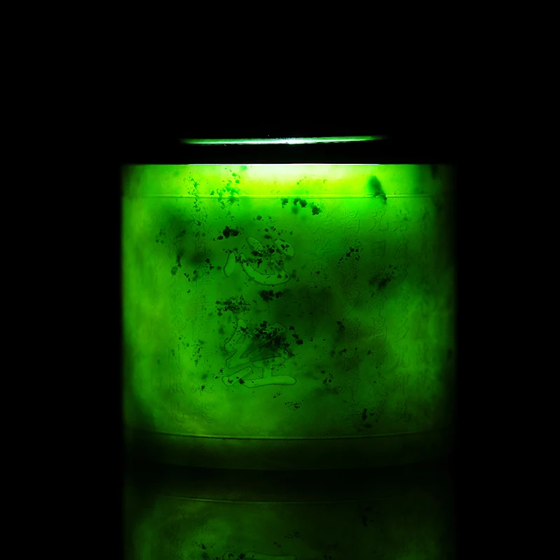 Натуральный шпинат зеленый нефрит тянущийся палец с черной точкой как Боро