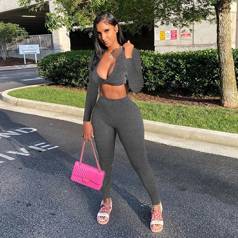 

2021 Spring Crossover Joggers Set WomenTwo Piece Set Gym Sexy V-Neck Crop Top Strechy Yoga Pants High Waist Leggings Outfits