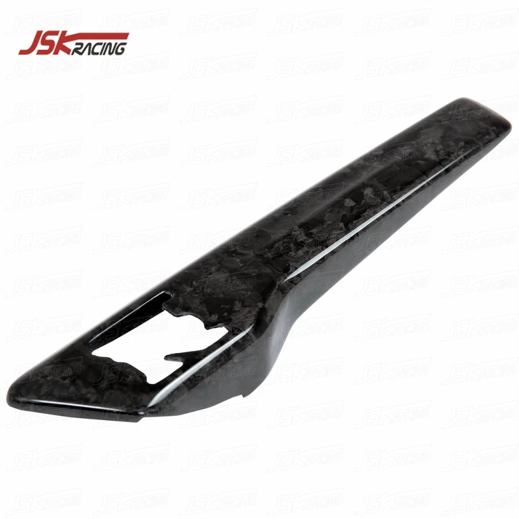 

2015-2016 FORGED CARBON FIBER FRONT FENDER LOGO EMBLEM COVER FOR R35 GTR (JSKNSR508329)