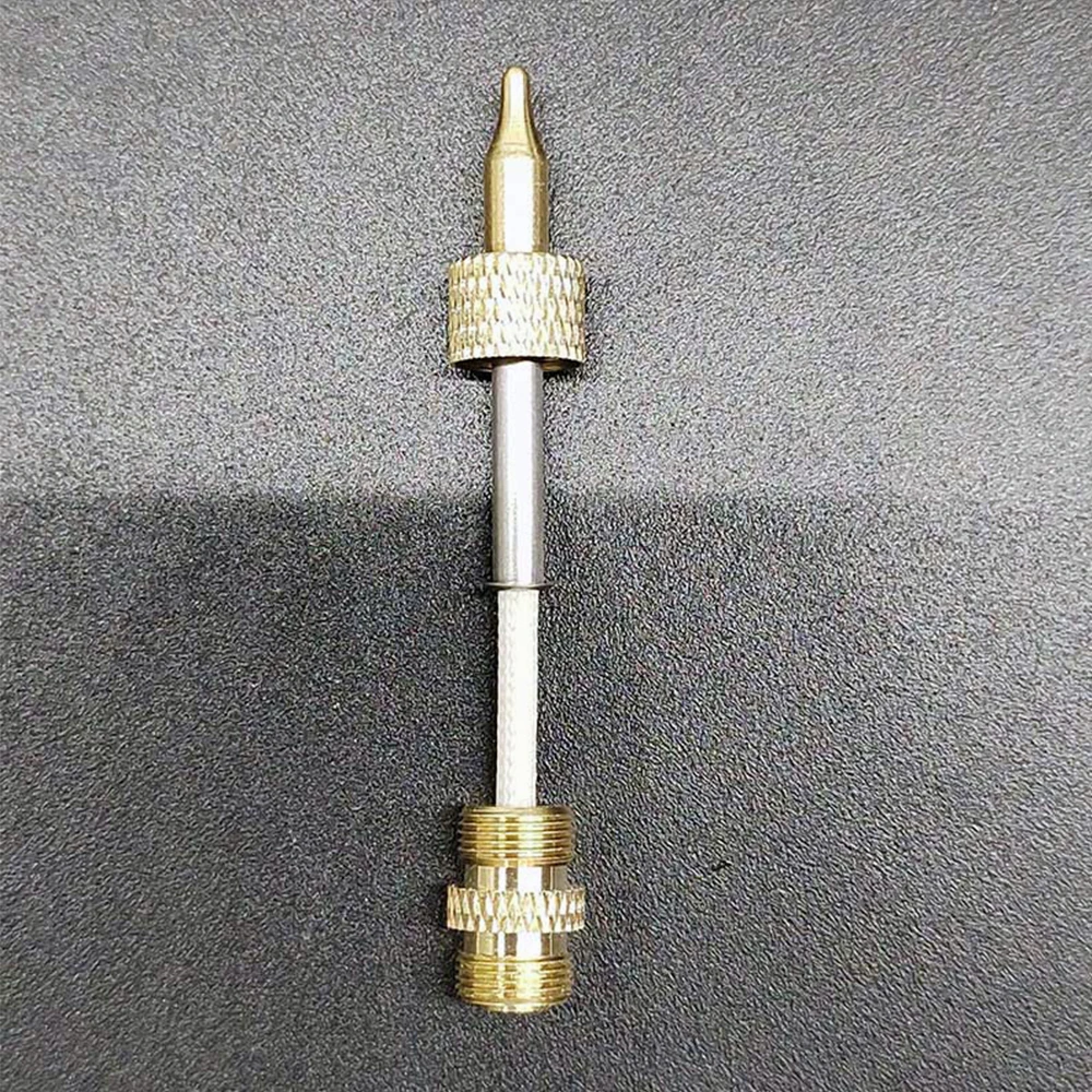 Наконечник паяльника со сменным внутренним сердечником и беспроводной зарядкой