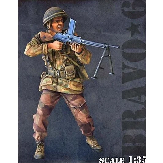 1/35 Resin Model Figure GK, Unassembled and unpainted kit