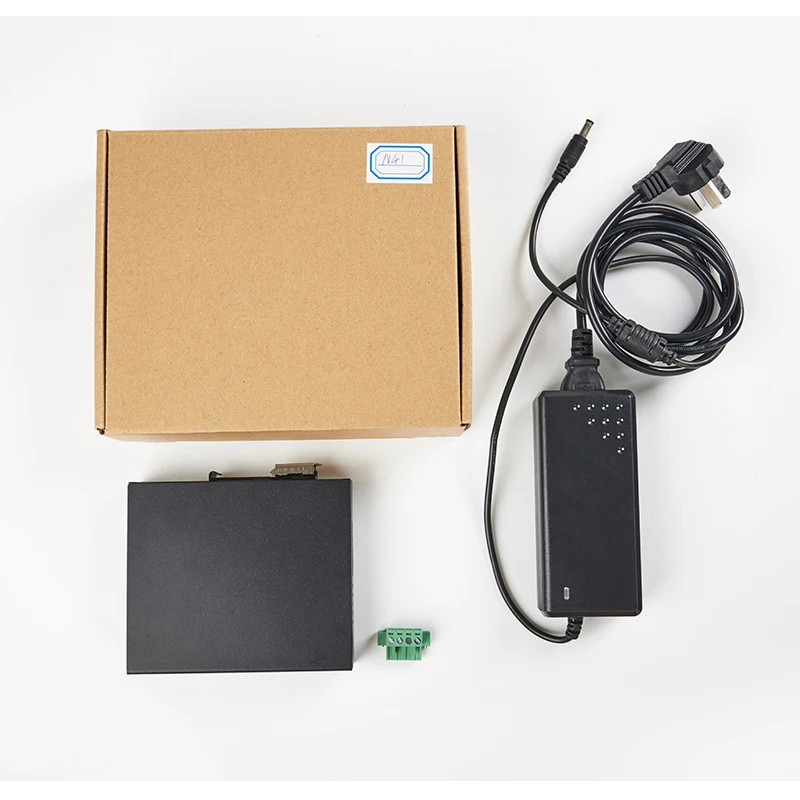

4-Port Desktop Gigabit Switch Industrial Ethernet Network Switch LAN Hub Full or Half duplex Exchange Surge protection N41