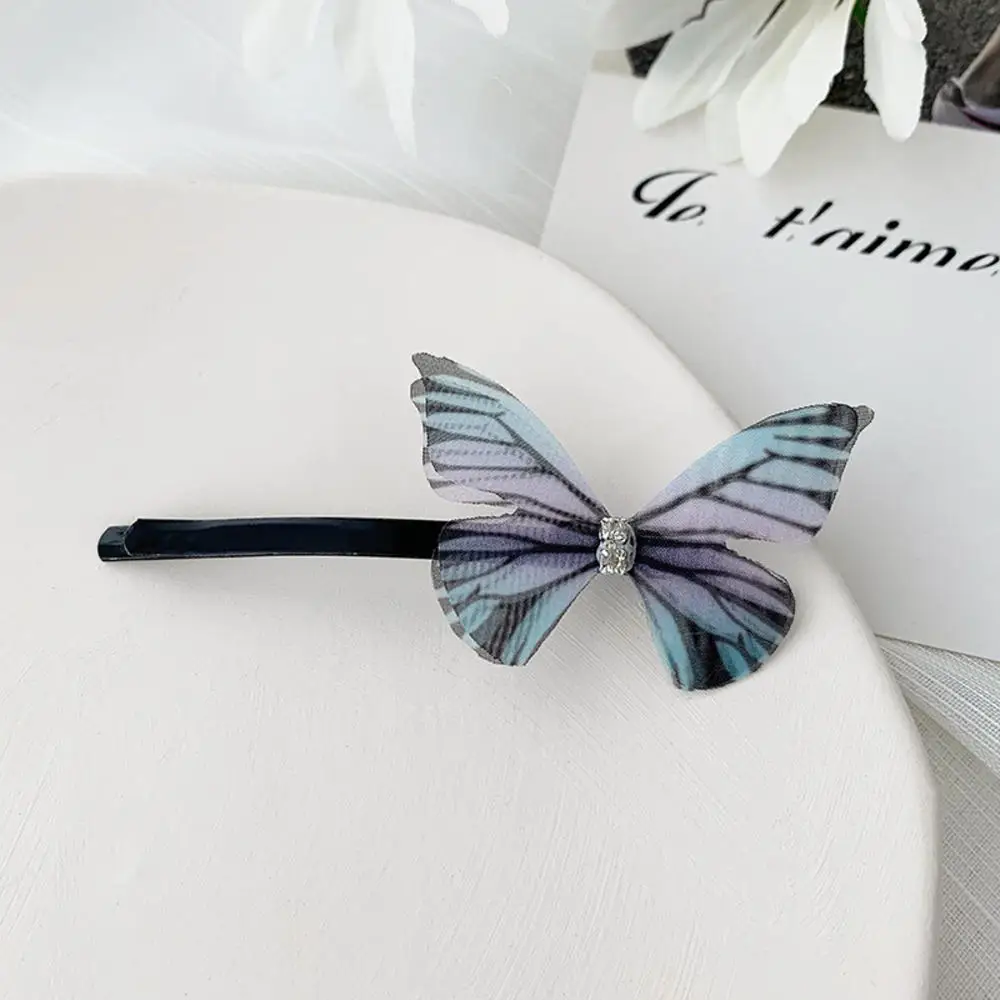 

1pcs Mini Butterfly Hair Clips Woman Beautiful Colorful Fashion Sweet Side Clip Kids Hair Accessories Hair Styling Tools