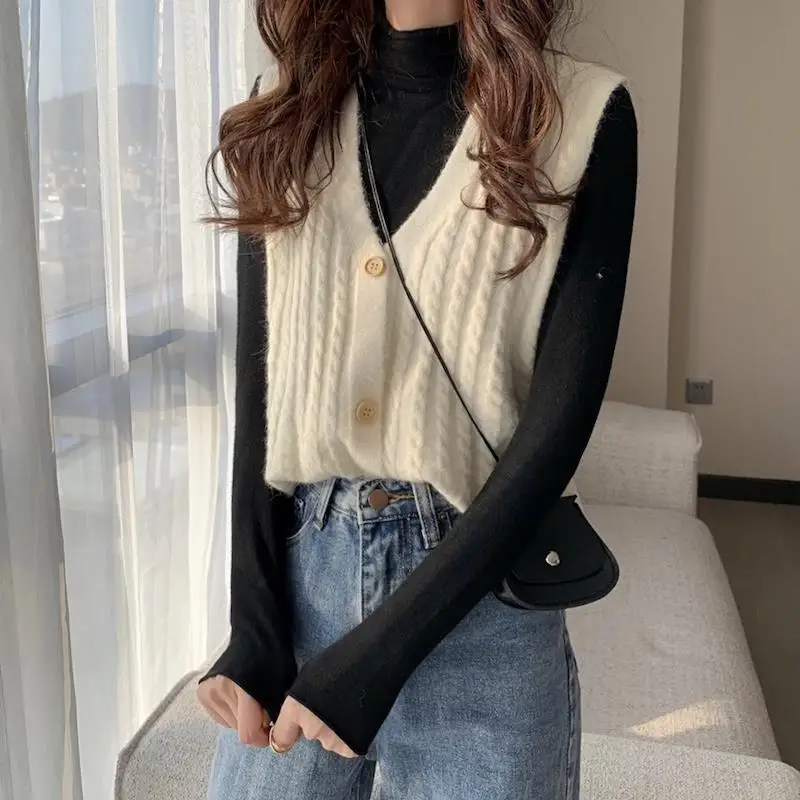 

Single Breasted Soild Spring Women Sweater Vest V-Neck Casual Ladies Knitted Short Vest Sleeveless Female Knit Vest Tops Outwear