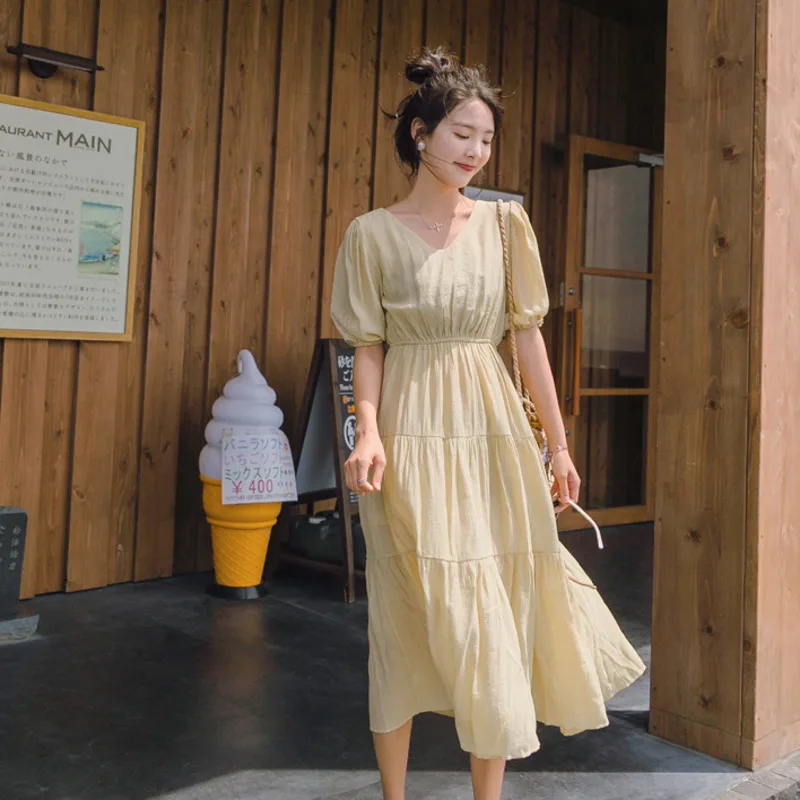 LANMREM Новая мода V воротник фонарь короткий рукав платье для женщин шифон плиссированная Лоскутная одежда желтый Vestido YG80407