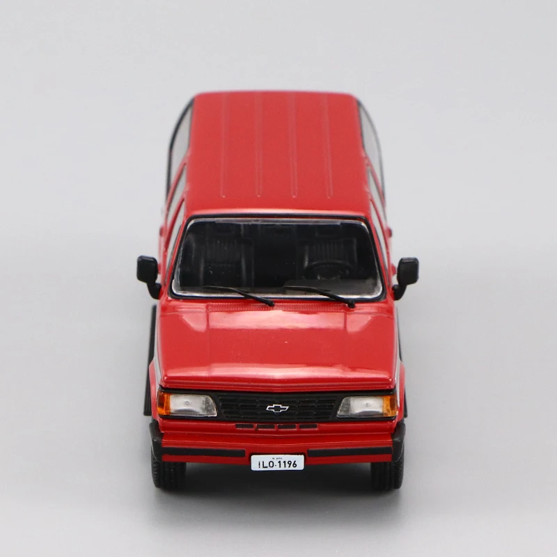 1:43 IXO CHEVROLET VERANEIO CUSTOM 1993 литая под давлением модель автомобиля коллекция игрушек