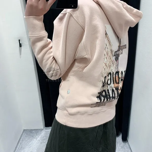 

Задняя фотография 2021 Весенняя женская толстовка с капюшоном