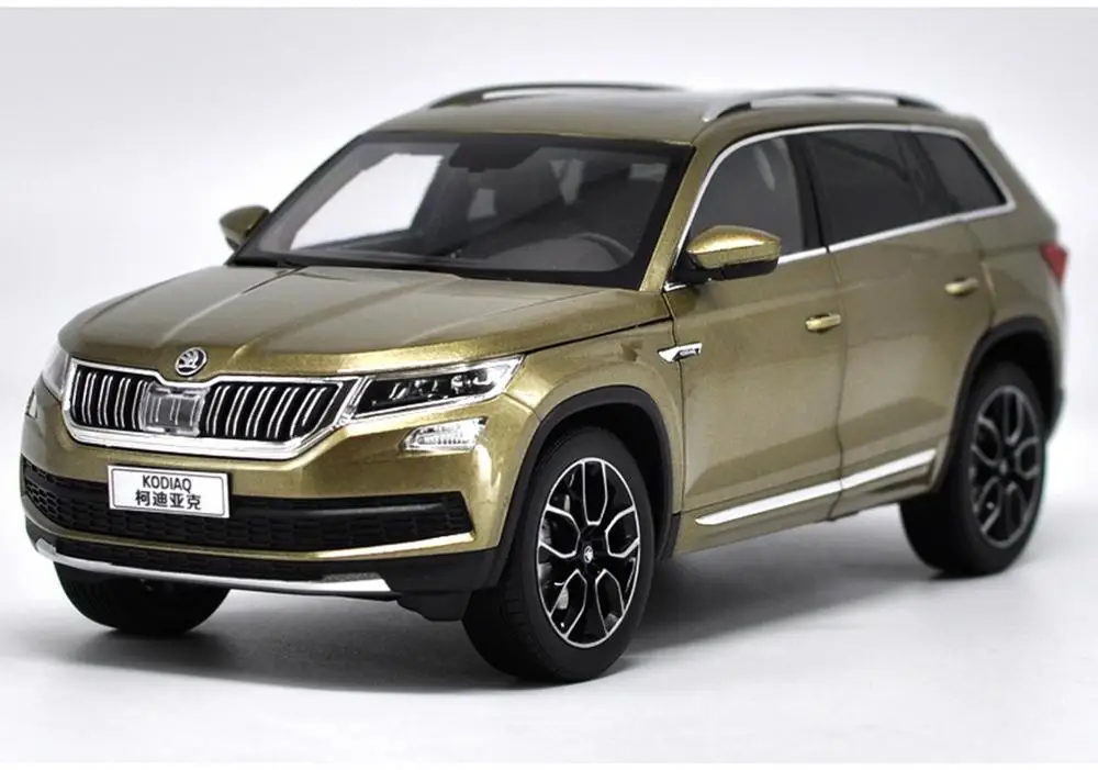 Оригинальная Заводская Подлинная модель автомобиля 1:18 Skoda Kodiaq GT с небольшим