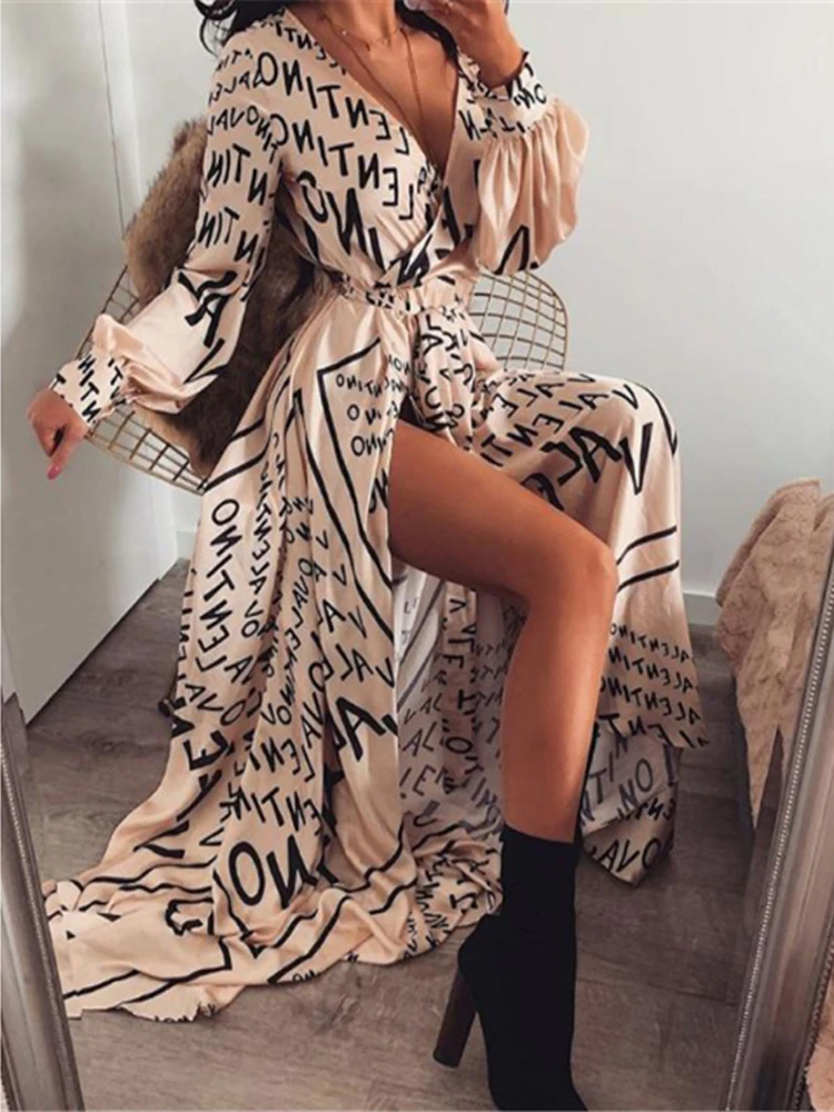 

Ladies sexy loose dress, European and American new style stacking letter print high slit dress