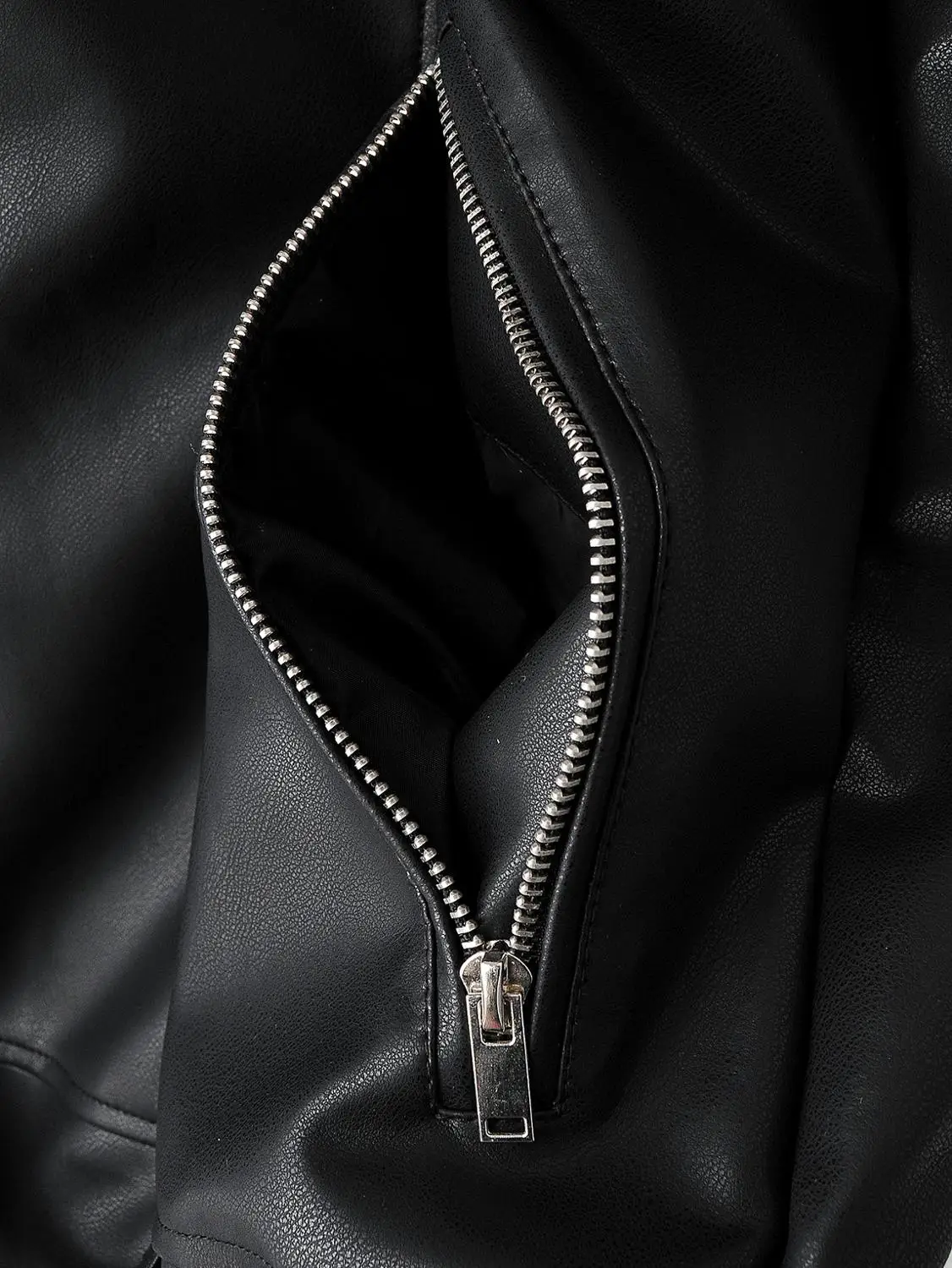 Женская куртка из искусственной кожи Повседневная Свободная мягкой в байкерском