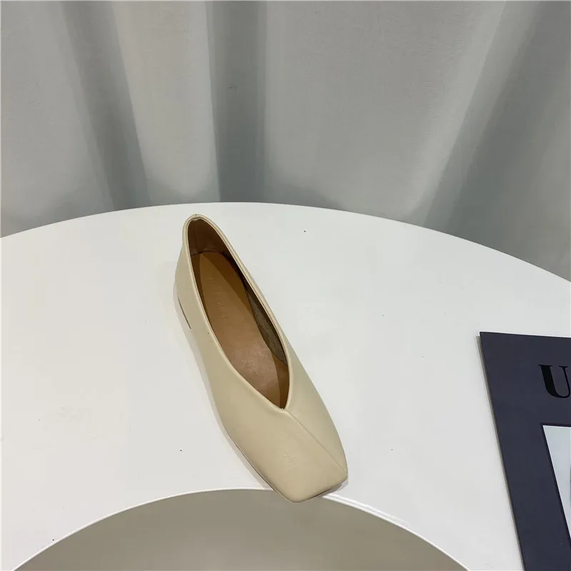 

Square Toe Shoes Woman Flats Casual Female Sneakers Dress Comfortable New Summer Leisure PU Basic Rubber Solid Mature Fretwork