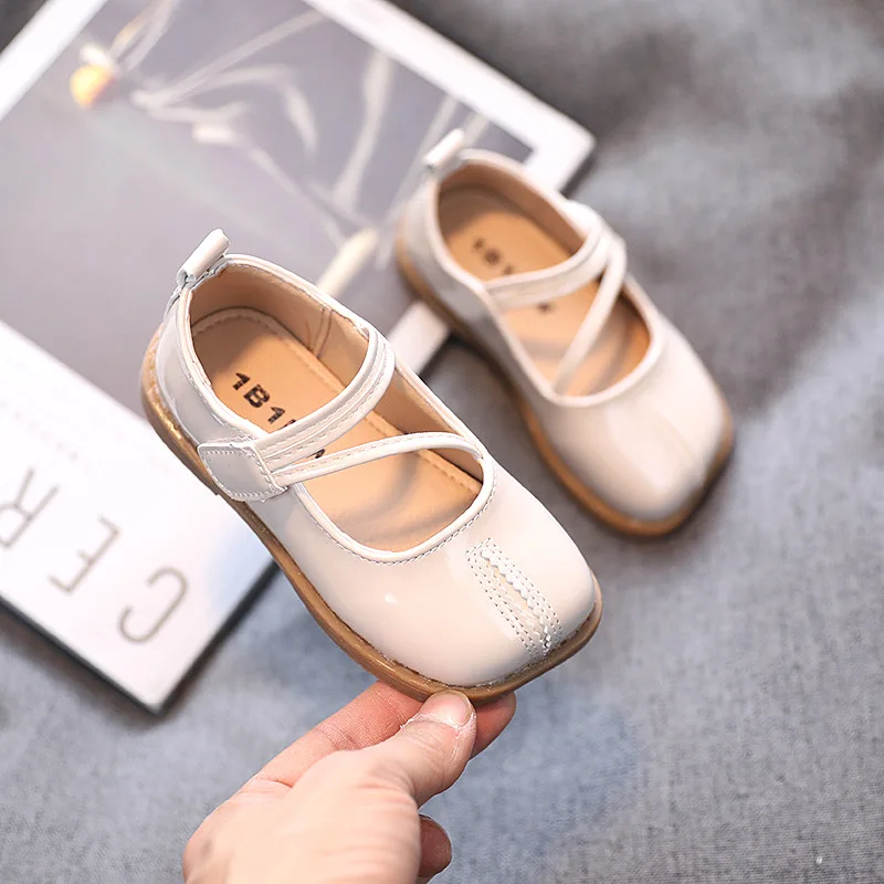 

Spring Children Leather Shoes Girls Princess Shoes Comfortable Soft Bottom Outdoor Kids Casual Flat Shoes