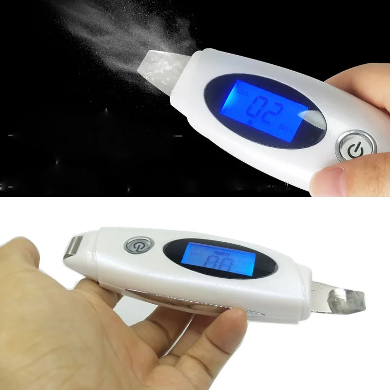 Barato Recargable Ultrasonido EMS Depurador De La Piel Manchas Oscuras Deadskin Puntos Negros Acné Remover Estiramiento Facial De Aligeramiento De La Piel Rodillo Masajeador