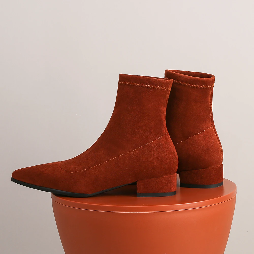 Женские ботильоны с острым носком на низком каблуке зимние ботинки из флока