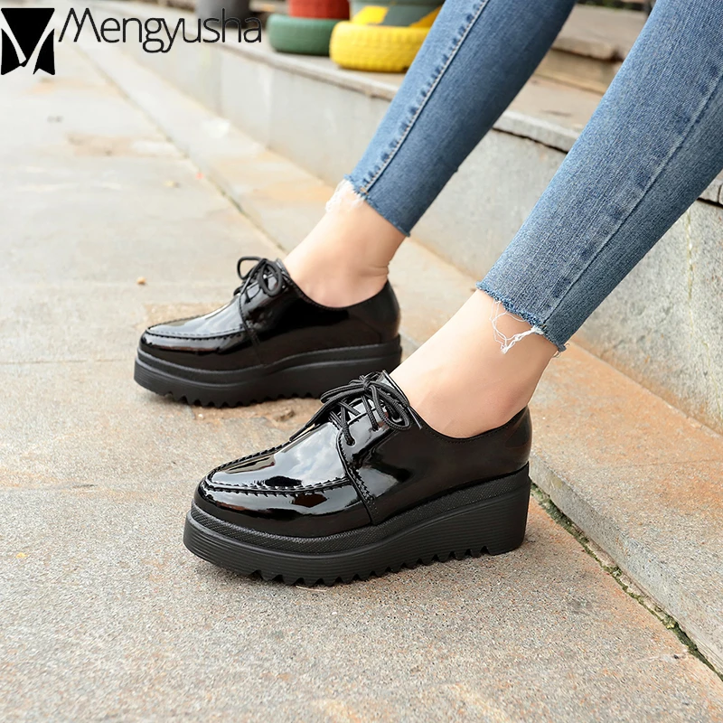 Эспадрильи на толстой подошве в британском стиле Женские броги платформе с