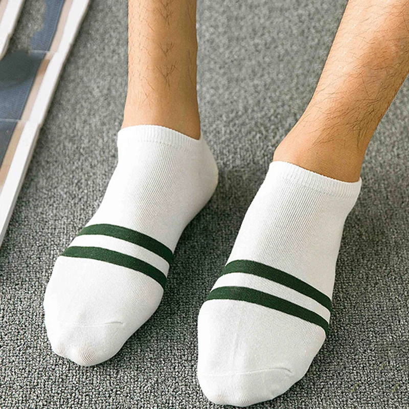 

Men's Cotton Sports Socks Stripe Pattern Deodorant Sweat Resist Low Cut Cotton Boat Socks for Men White Black Color