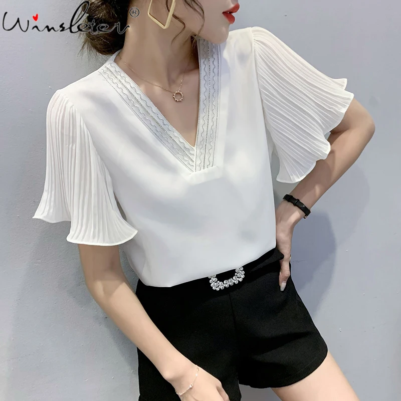 

Summer Korean Clothes Loose T-Shirt Sexy Fashion V-Neck Shiny Diamonds Women Tops Flare Sleeve All Match White Tees New T14012A