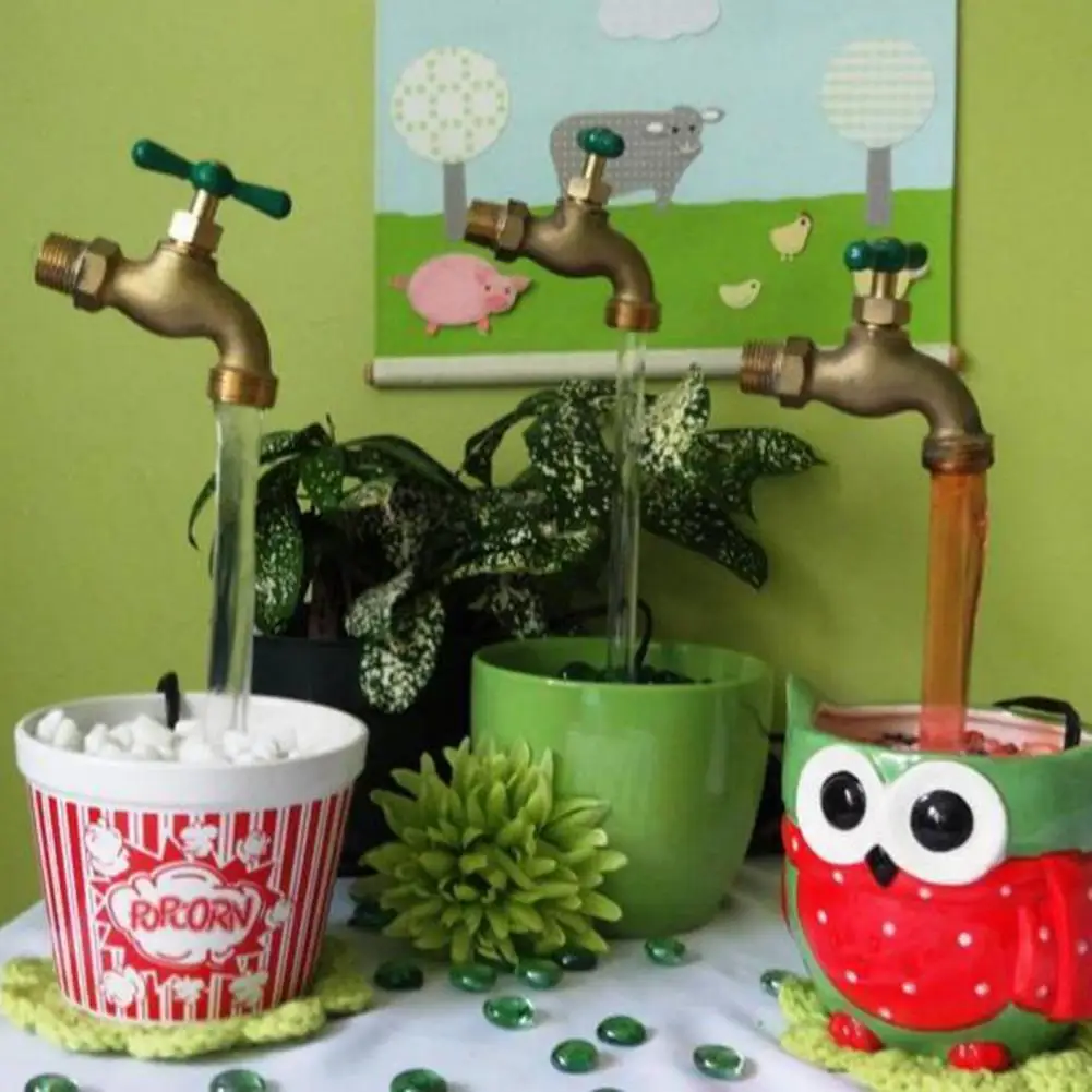 

Anti-Scratch Portable Invisible Flowing Spout Watering Can Fountain Yard for Outdoor