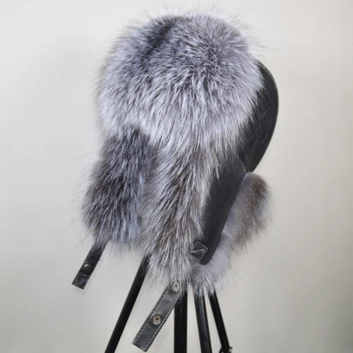 sliver fox fur Новые мужские уличные ветрозащитные зимние из натурального меха лисы, шапки-бомберы, качественная шапка из меха енота, Мужская Роскошная шапка из натуральной овечьей кожи - Цвет: sliver fox fur