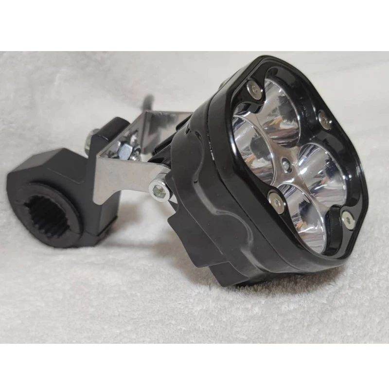 Luci universali a Led per moto da 60w 6500 Lm faretto fendinebbia impermeabile 12v 4 perline lampada