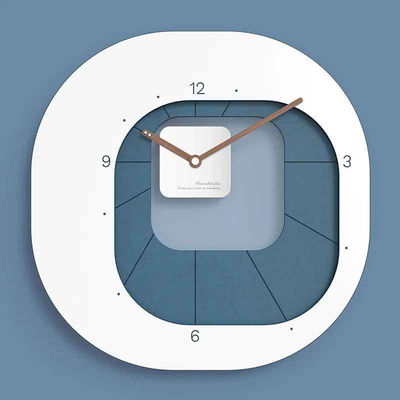

Настенные часы в скандинавском стиле, квадратные современные роскошные для гостиной, точное креативное украшение для интерьера