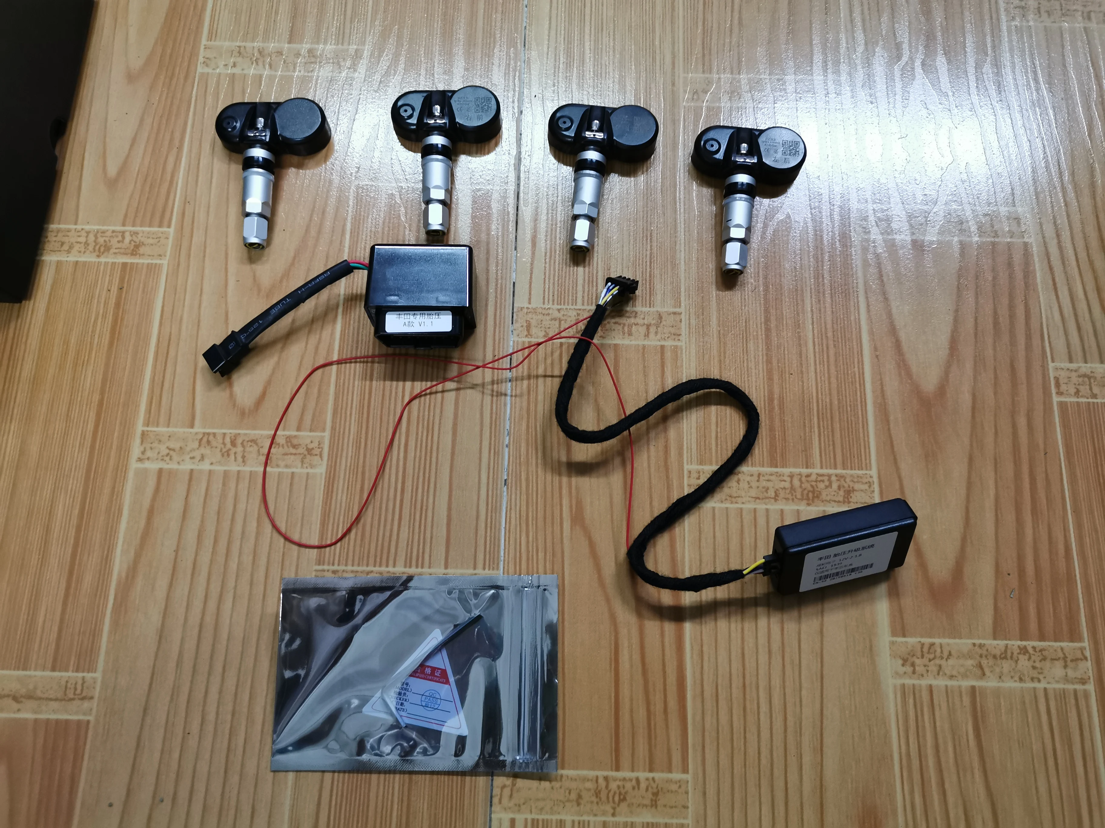 Датчик давления в шинах встроенный датчик для автомобилей Toyota Corolla Hybrid 2017 2018 2019 2020