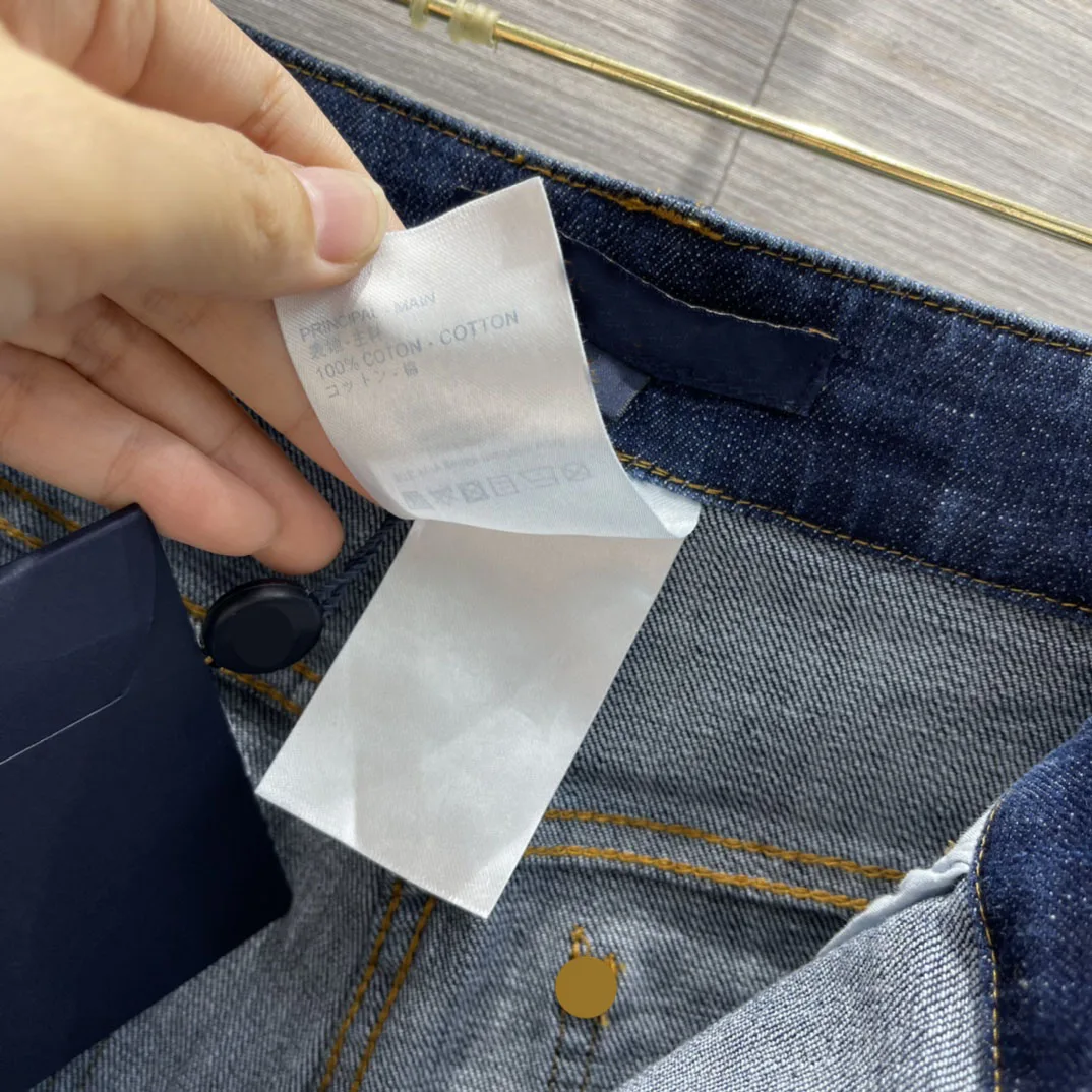 

Streetwear High Waist Denim Shorts for Women Autumn 2021 Good Quality 3D Cut Straight Shorts Luxury Brand Slim Blue Denim Shorts