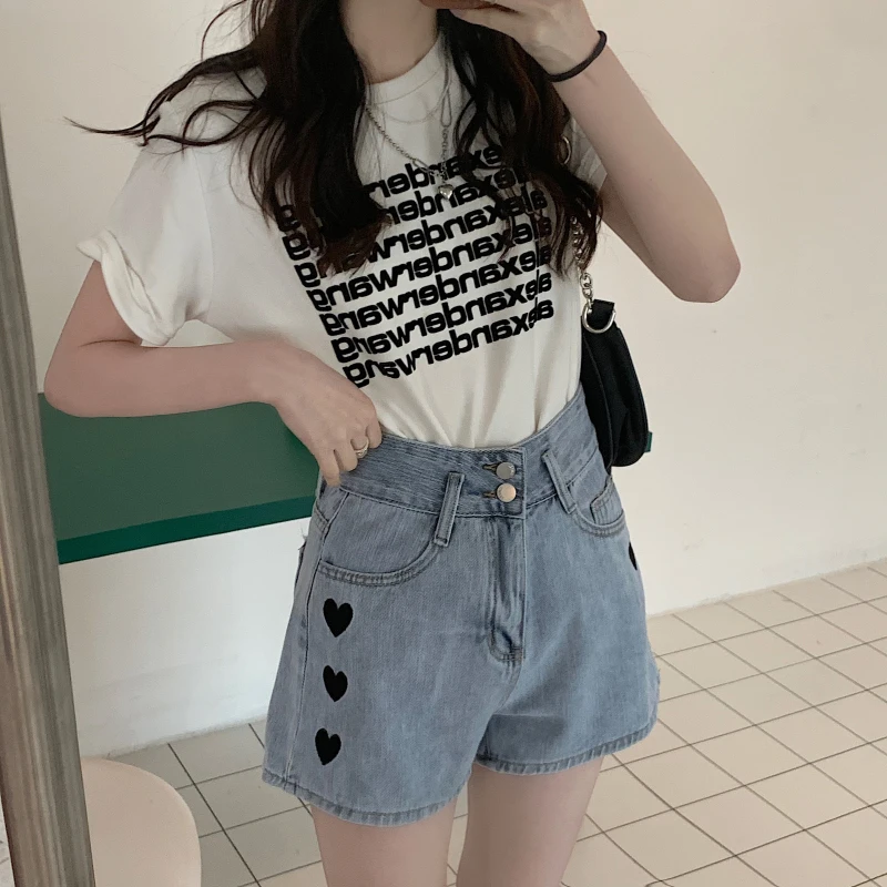 

Make firm offers new summer love embroidery easing of tall waist show thin A word wide-legged joker denim shorts