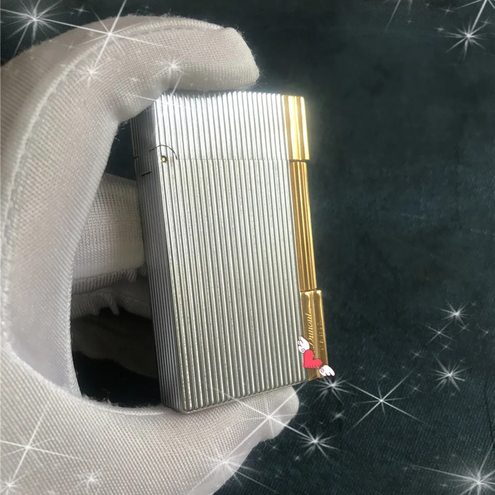 

S.T Memorial D upont lighter Bright Sound! New With the Box and Adapter Serial number TL83