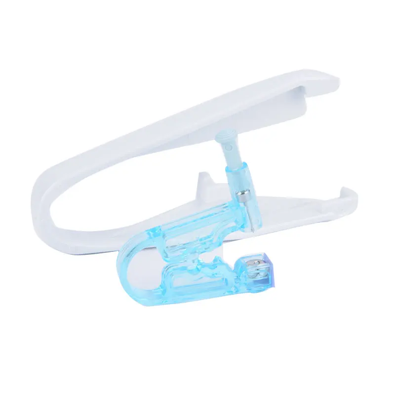 Пистолет Для Пирсинга Ушей без болей + набор туалетных принадлежностей из