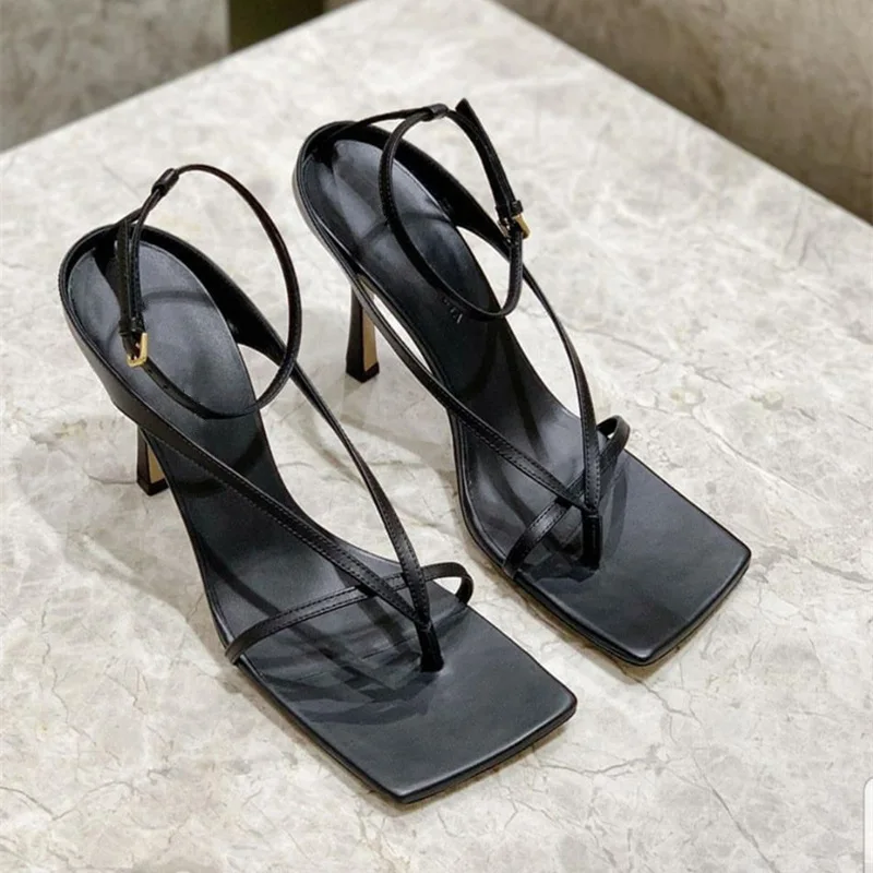 

sandals clip toe one word high heel Fashion show 2020 new thin heel anti slip square head white