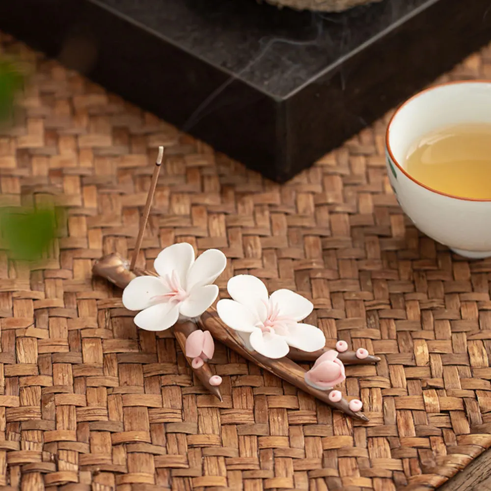 

1Pc Decorative Incense Burner Plum Shaped Censer Incense Stick Holder Adornment