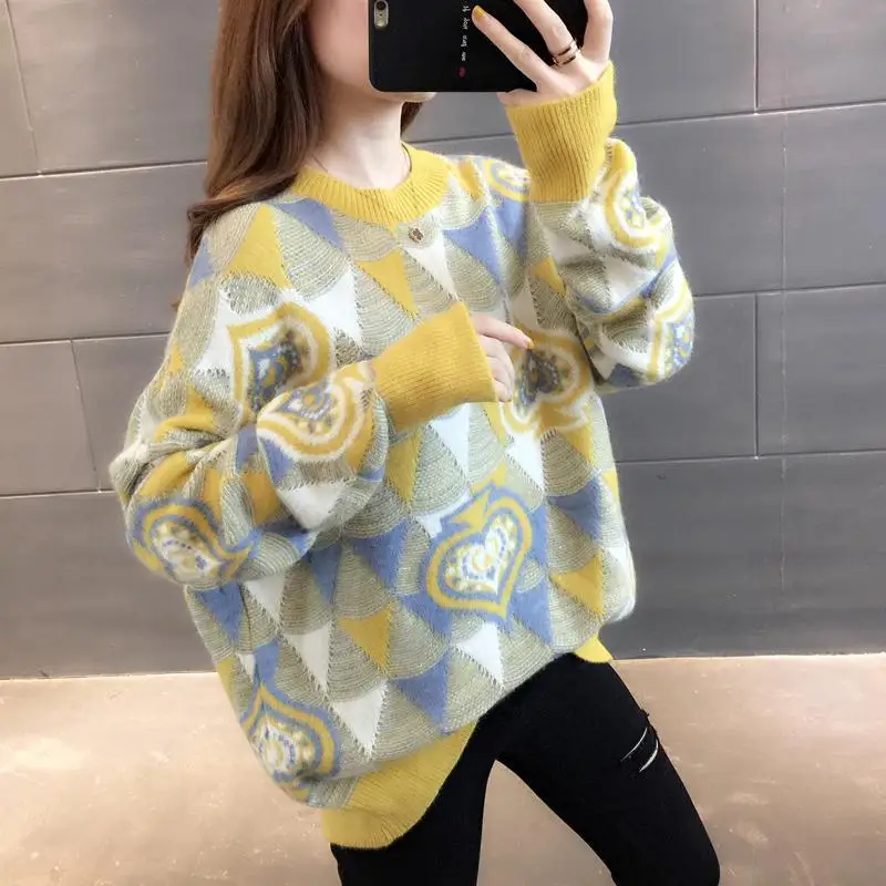 Early autumn wear net red top 2019 new large size sweater women's and winter loose base outer Женская одежда