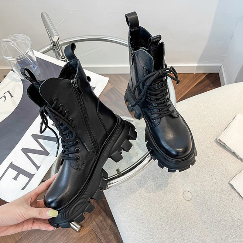 Round Toe Thick Sole Martin Boots New British Style Ins Leather Rough Heel Women Shoes Autumn Winter Lace-up Motorcycle Booties
