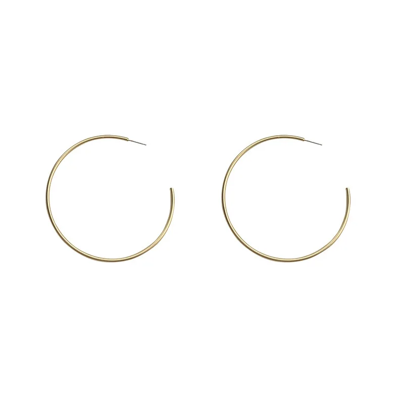 

DAVINI Big C Hoop Earrings Geometric Round Golden Circle Ear Studs For Women Female Statement Earrings Party Jewelry MG85