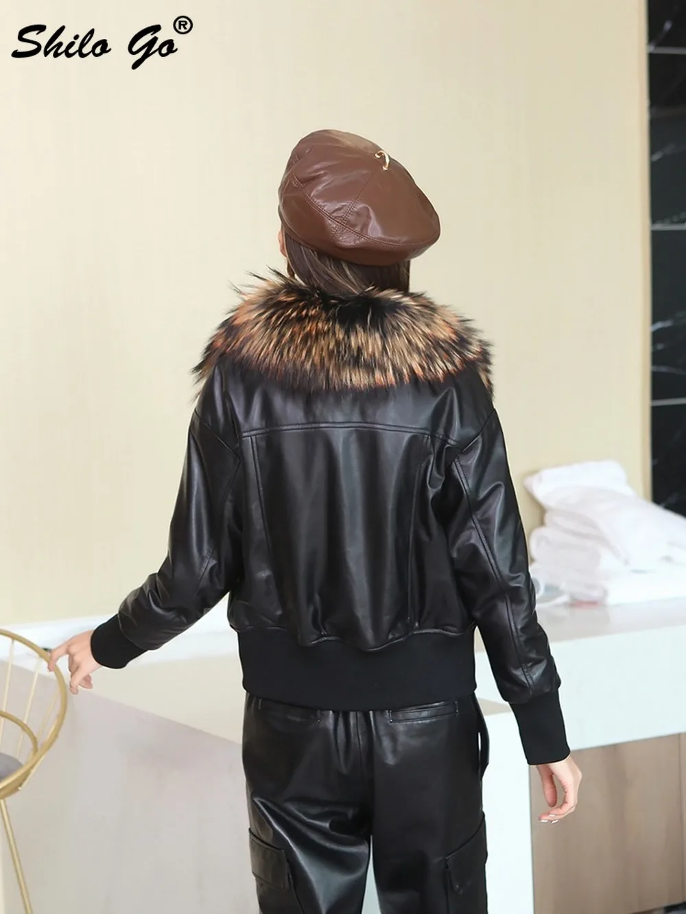 

Safari Style Raccoon Fur Collar Pockets Front Jacket Women Winter Casual Thermal Padded Genuine Leather Coat Sheepskin Outwear