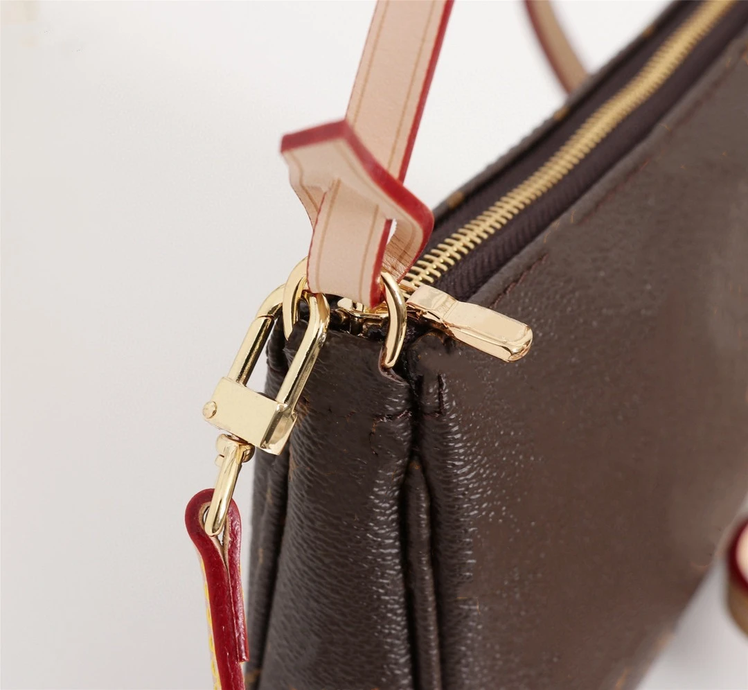 

Genuine Leather Brand Pochette Accessoires Women Handbag Luxurys Designer Ladies Crossbody Shoulder Bag Top-quality Clutch Purse