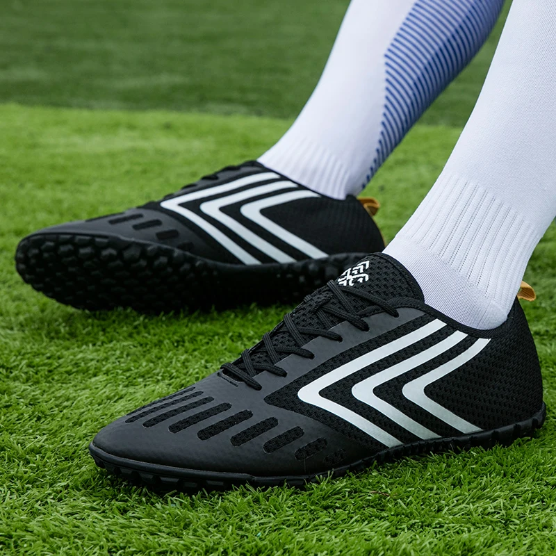 Новейшие модели для взрослых летающие тканые ломаные ногти футбольные бутсы