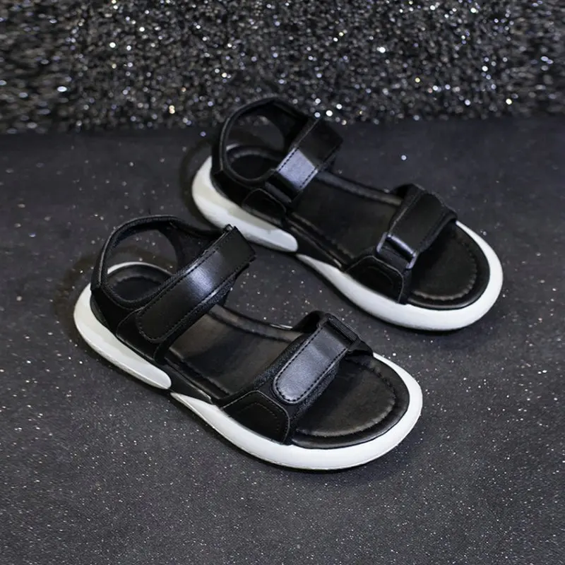 Новинка Красивые летние босоножки на танкетке Женская повседневная обувь с