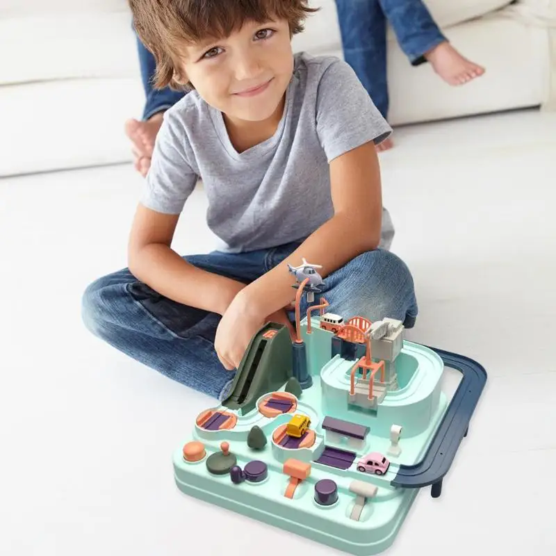 Обучающая игрушка для железнодорожного пути детский автомобиль приключения