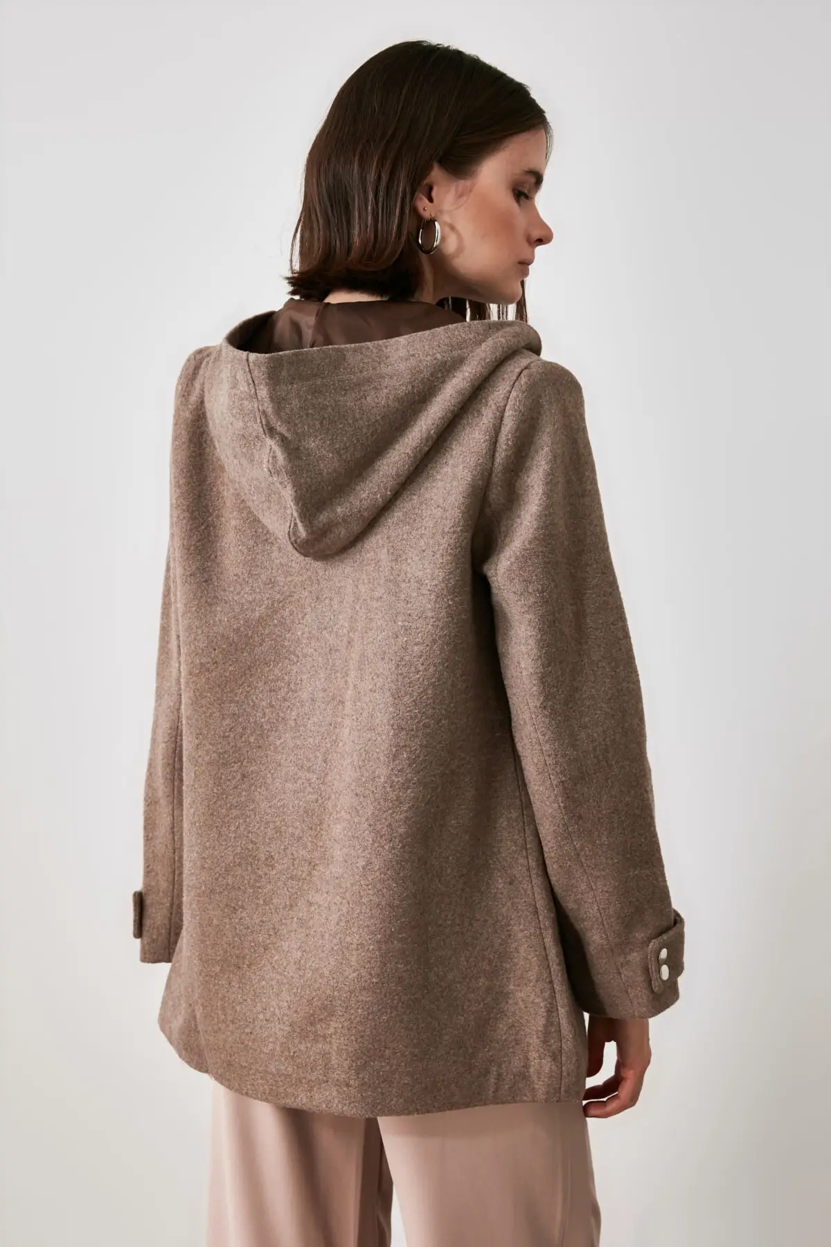 

Trendyol Hooded Zipper Stamp Coat TWOAW21KB0090