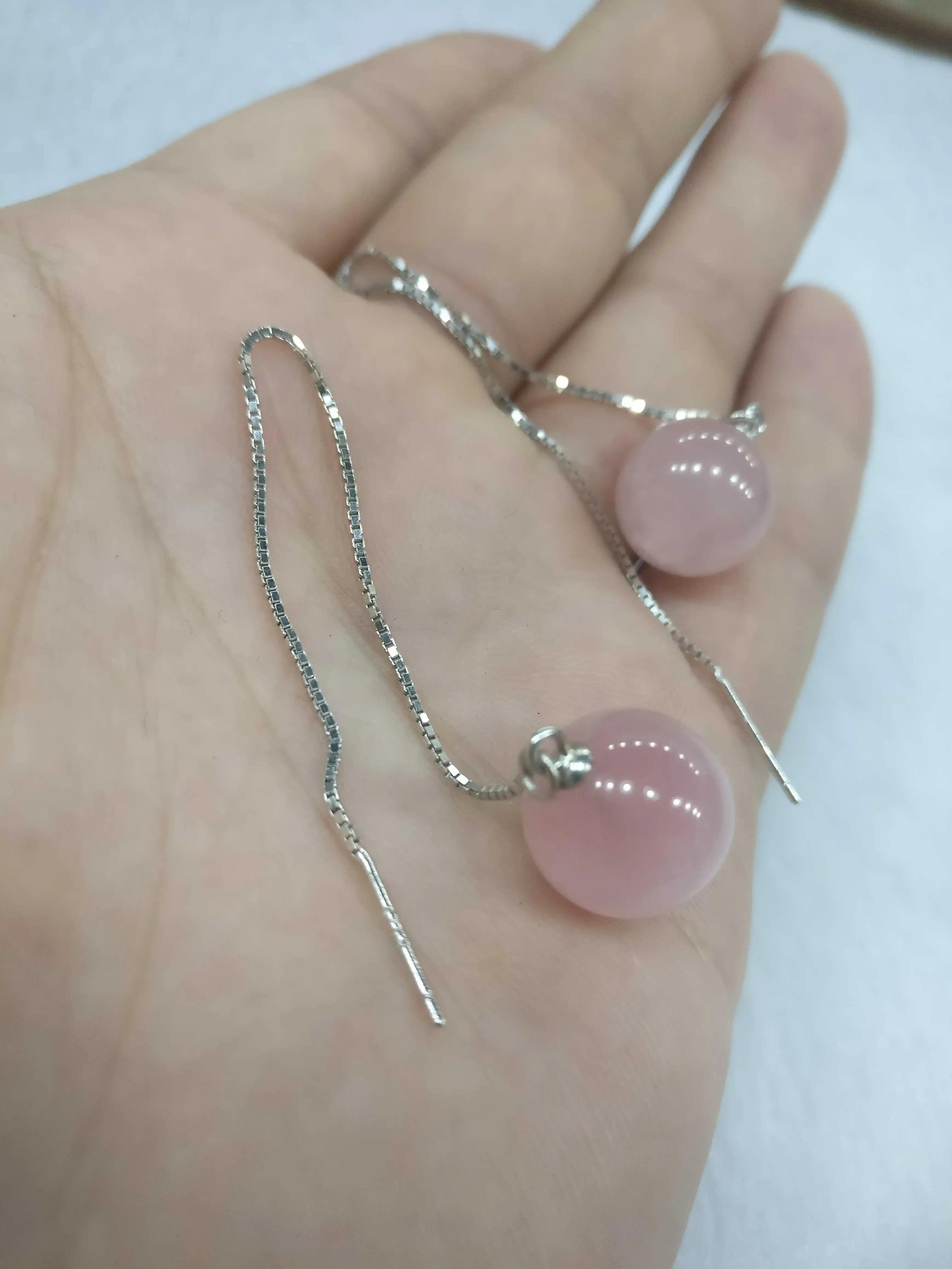 Серьги с подвеской в виде лошади из розового кристалла серебряные Простые