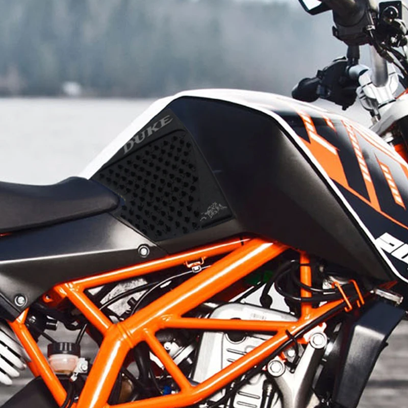 

For KTM Duke 200 /390 2012 2013 2014 2015 2016 Fuel Gas Tank Side Protection Knee Grip Traction Pads Decals 200 390 duke