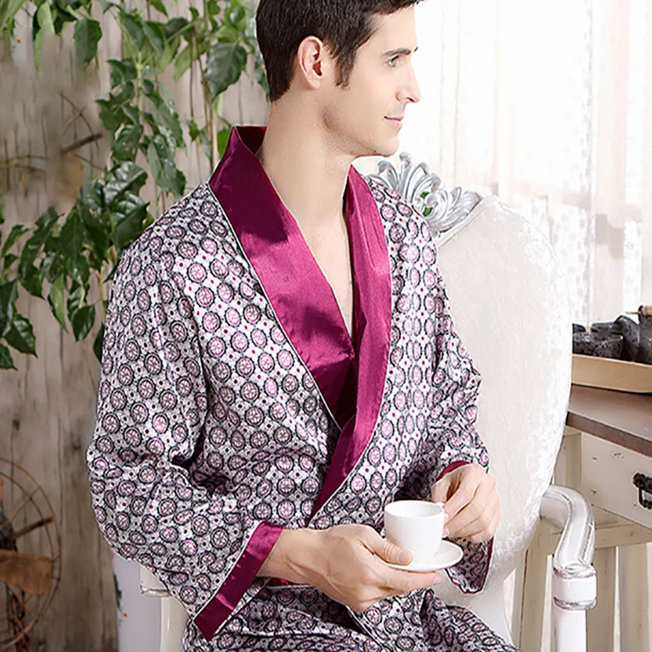 

Шелковый халат для мужчин золотые с длинным рукавом китайские мужские роскошные халаты одежда винтажные дизайнерские ночные рубашки мужск...