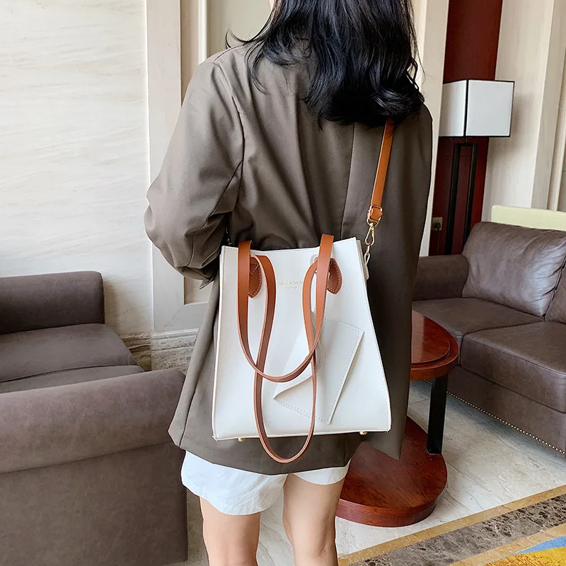 Вместительные сумки через плечо из искусственной кожи для женщин Дизайнерские