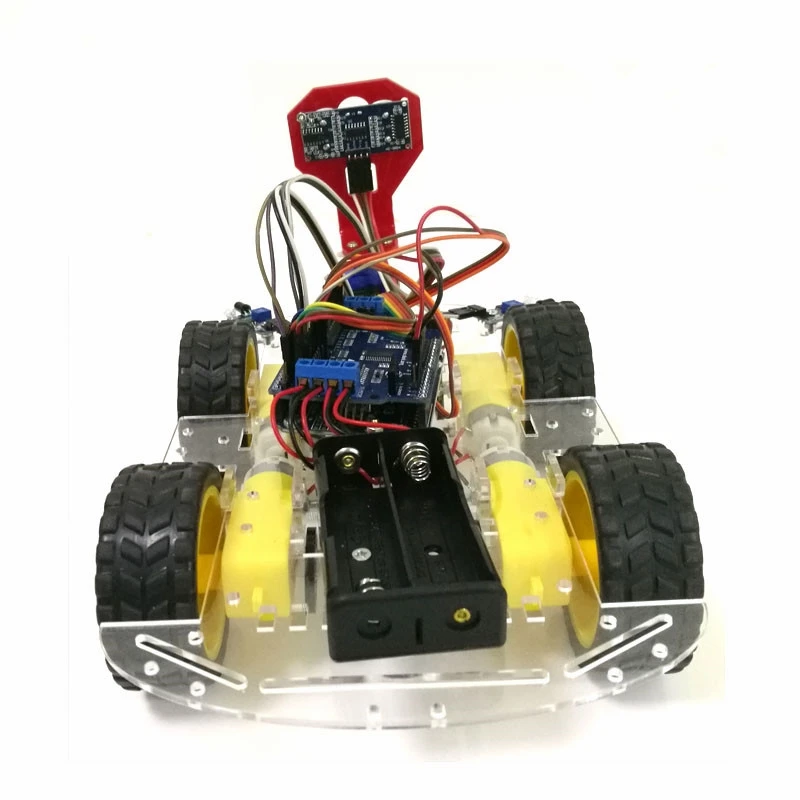Комплект шасси для робота автомобиля 4WD с платой UNO R3 и щиткой привода мотора +