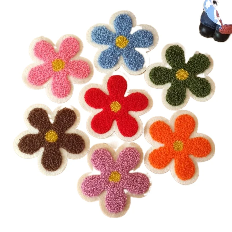 

50pcs/lot Sewn-on Luxury Towel Embroidery Patch Flower Women T-shirt Dress Bag Clothing Decoration Accessory Craft Diy
